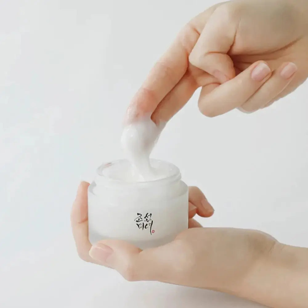 Textura Beauty of Joseon Dynasty Cream 50 ml, prezentată în borcan