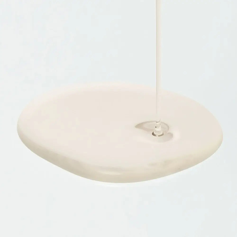 Textura lăptoasă a tonerului Beauty of Joseon Glow Replenishing Rice Milk